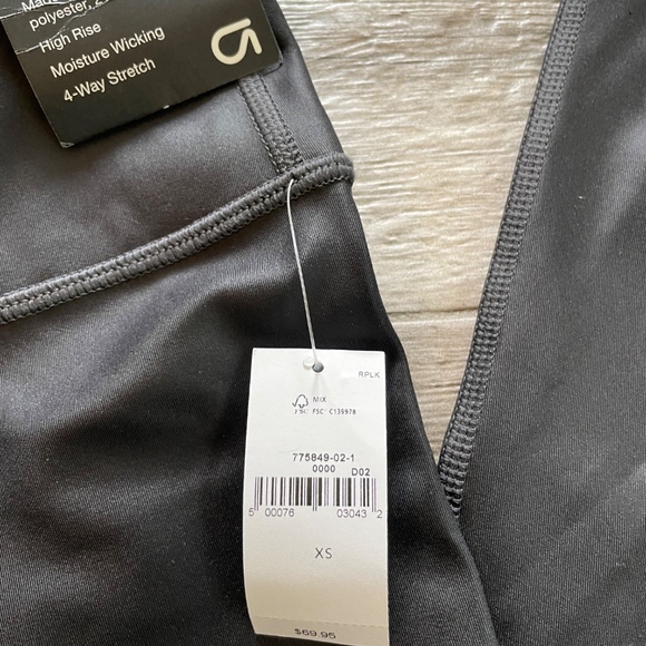 ❤️ GAPFIT HIGH RISE RECYCLED POWER SHINE LEGGINGS SIZE XS NEW - Picture 4 of 9